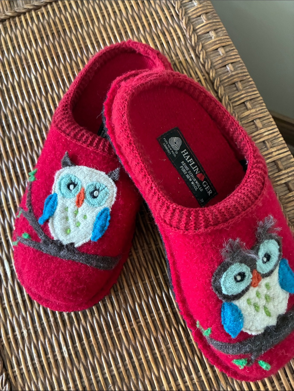 Haflinger Red Wool Owl Slippers - Picture 3 of 3
